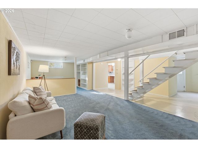 1403 18TH Ave, Longview, WA 98632