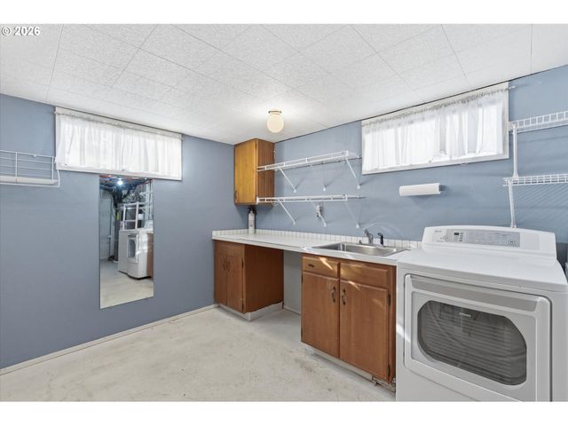 1403 18TH Ave, Longview, WA 98632