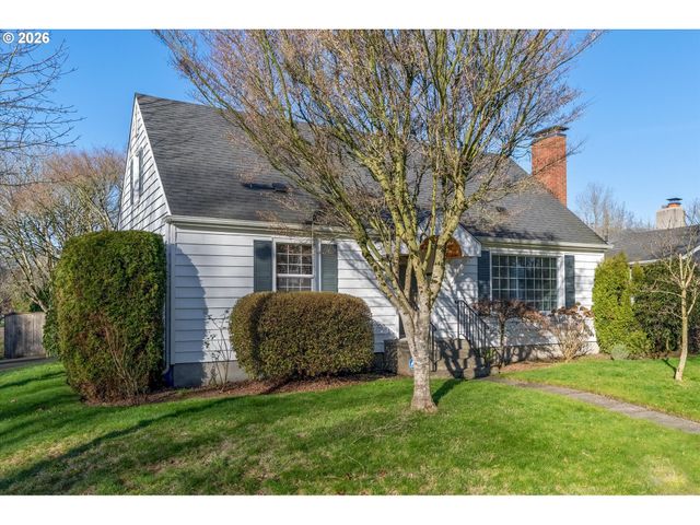 1403 18TH Ave, Longview, WA 98632