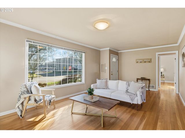 1403 18TH Ave, Longview, WA 98632