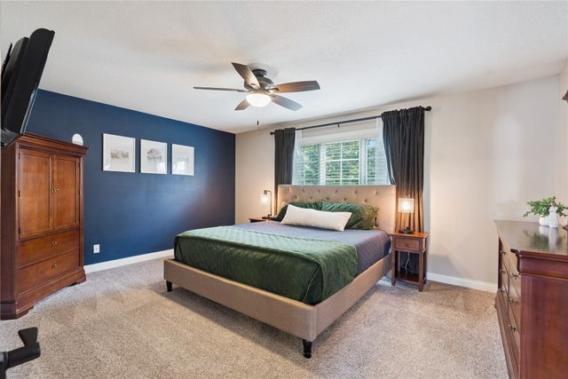 2106 NE Garland Court, Ankeny, IA 50021