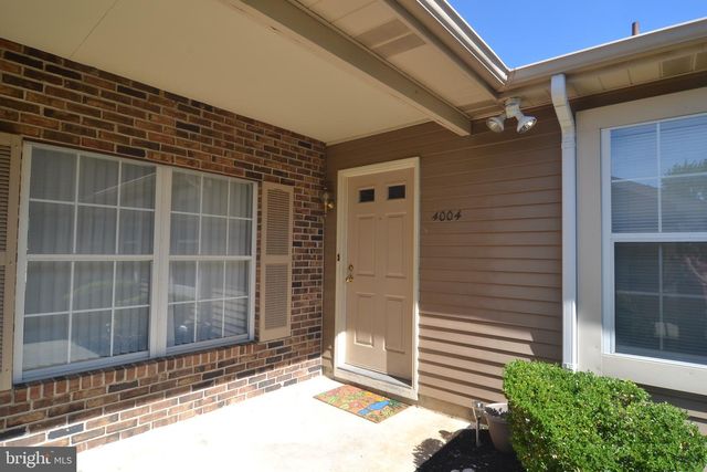 4004 ADELAIDE DR, Mount Laurel, NJ 08054