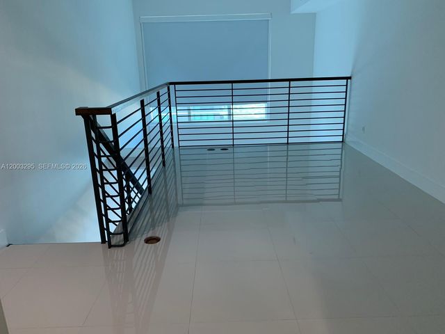 60 SW 13 ST 3202, Miami, FL 33130