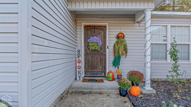 604 Elizabeth Drive, Paragould, AR 72450