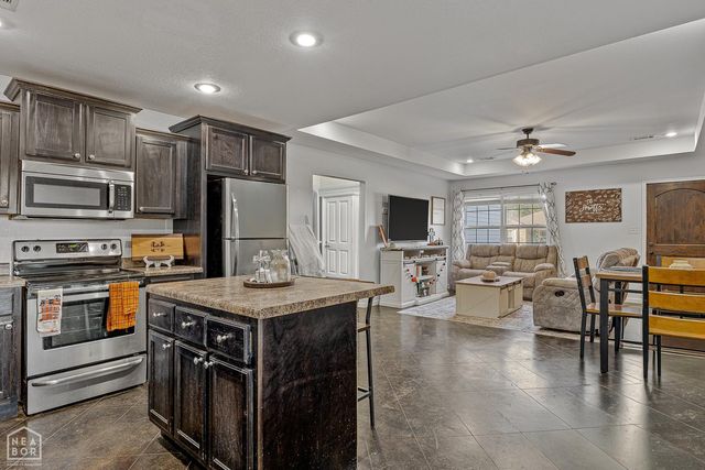 604 Elizabeth Drive, Paragould, AR 72450