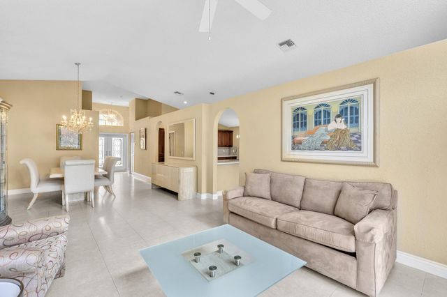 3760 Newport Avenue, Boynton Beach, FL 33436