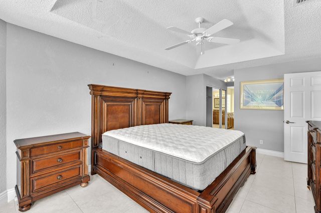 3760 Newport Avenue, Boynton Beach, FL 33436