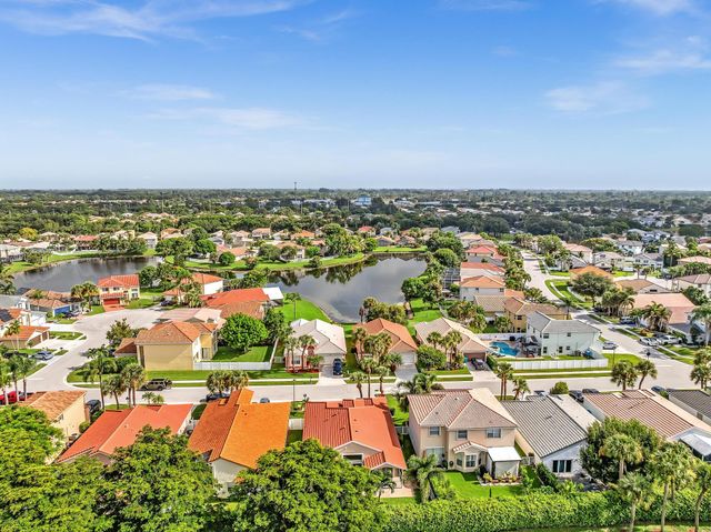 3760 Newport Avenue, Boynton Beach, FL 33436