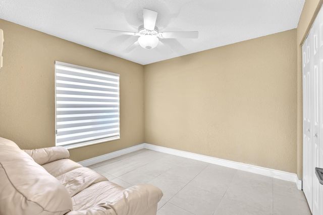 3760 Newport Avenue, Boynton Beach, FL 33436