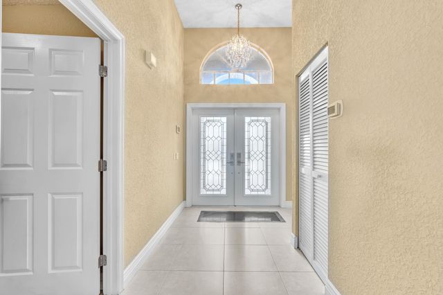 3760 Newport Avenue, Boynton Beach, FL 33436