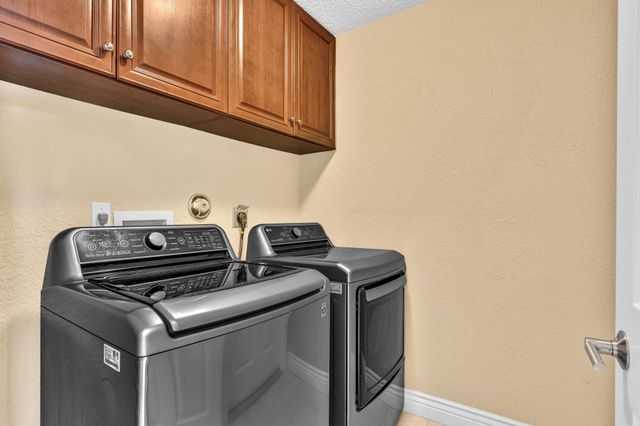 3760 Newport Avenue, Boynton Beach, FL 33436