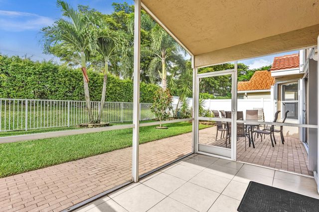 3760 Newport Avenue, Boynton Beach, FL 33436