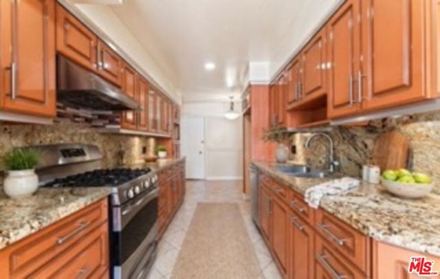 6225 Coldwater Canyon Avenue 112, North Hollywood, CA 91606