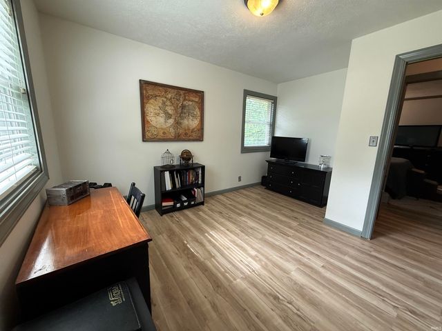 609 Westlake Drive, Middlebury, IN 46540