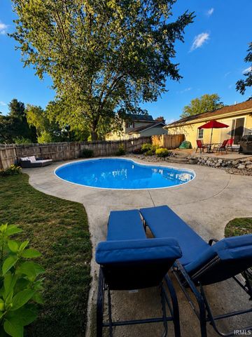 609 Westlake Drive, Middlebury, IN 46540