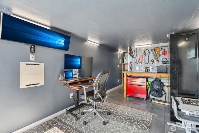 12905 Standring Lane SW, Burien, WA 98146