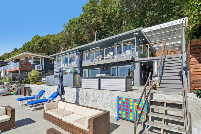 12905 Standring Lane SW, Burien, WA 98146