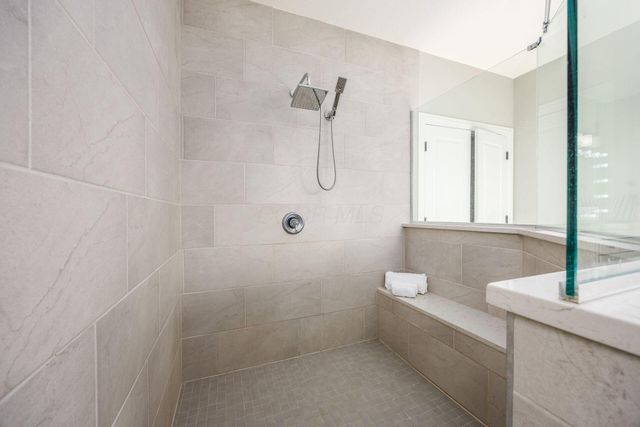 10692 Pearl Creek Drive, Plain City, OH 43064