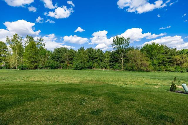 10692 Pearl Creek Drive, Plain City, OH 43064