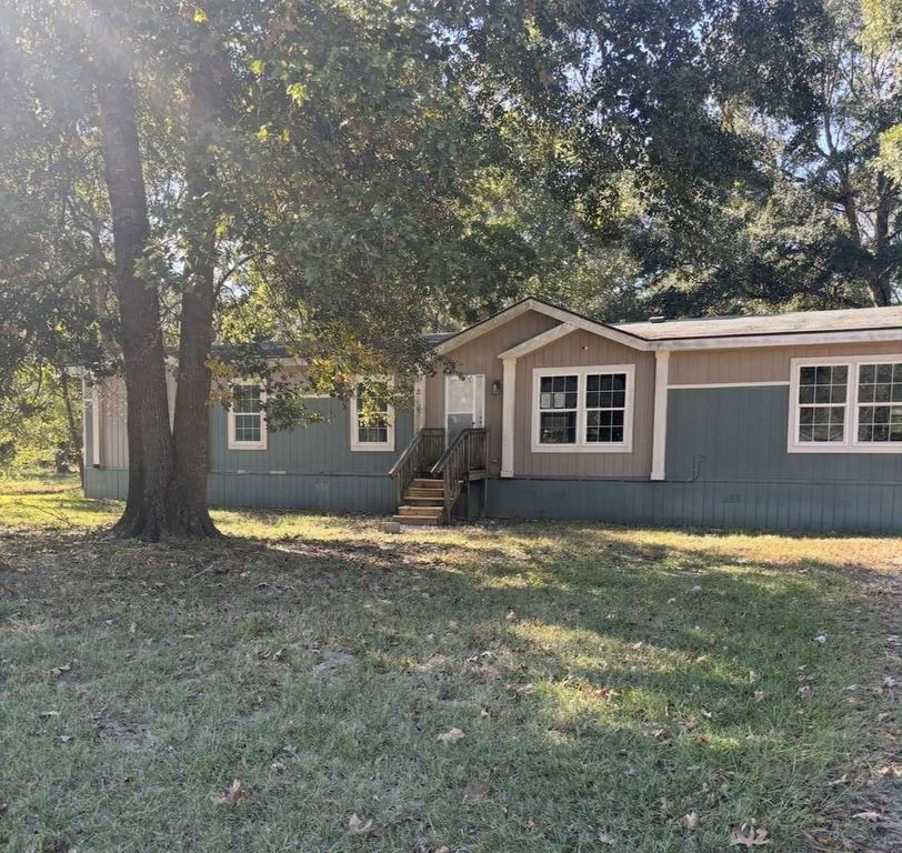 39 County Road 2801, Cleveland, TX 77327