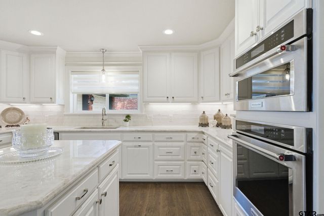130 Marina Dr, Bullard, TX 75757