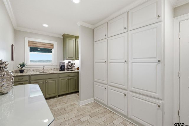 130 Marina Dr, Bullard, TX 75757