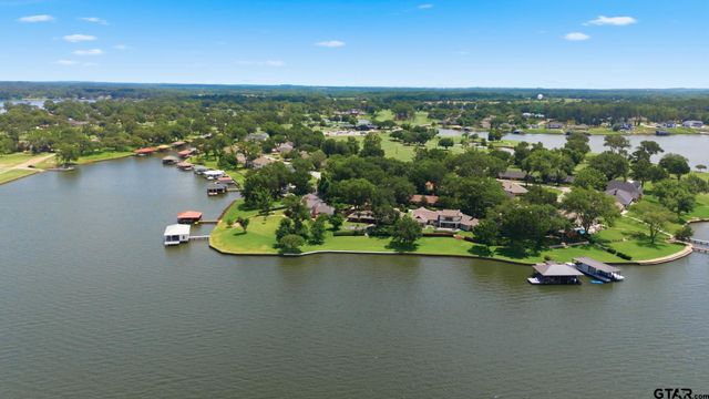 130 Marina Dr, Bullard, TX 75757