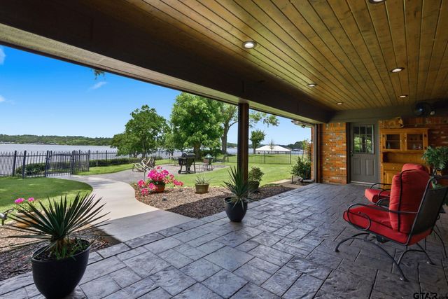 130 Marina Dr, Bullard, TX 75757