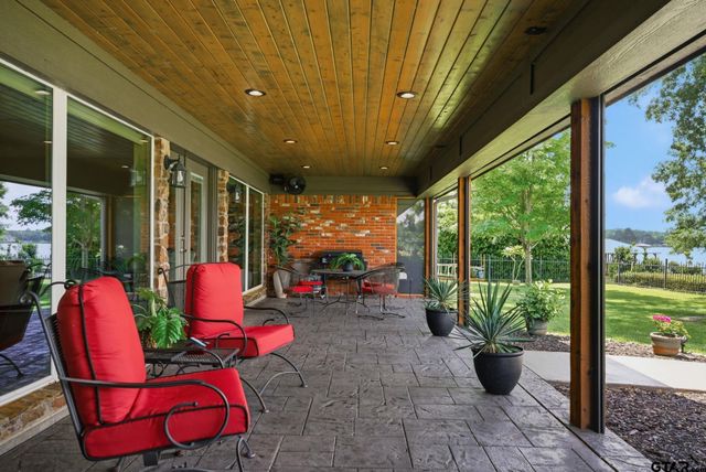 130 Marina Dr, Bullard, TX 75757