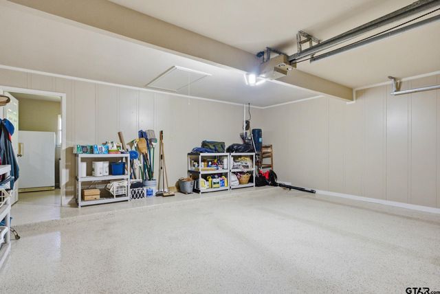 130 Marina Dr, Bullard, TX 75757