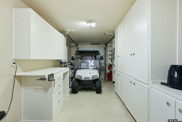 130 Marina Dr, Bullard, TX 75757