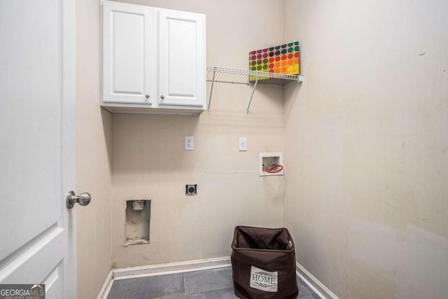 3745 PARK HILL Circle, Loganville, GA 30052