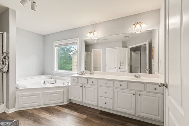 3745 PARK HILL Circle, Loganville, GA 30052