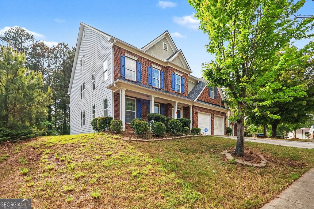 3745 PARK HILL Circle, Loganville, GA 30052