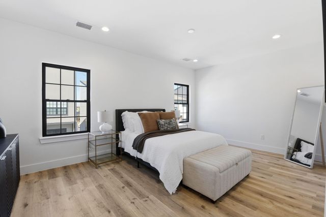 11930 S Hoa Sen Circle, Houston, TX 77072