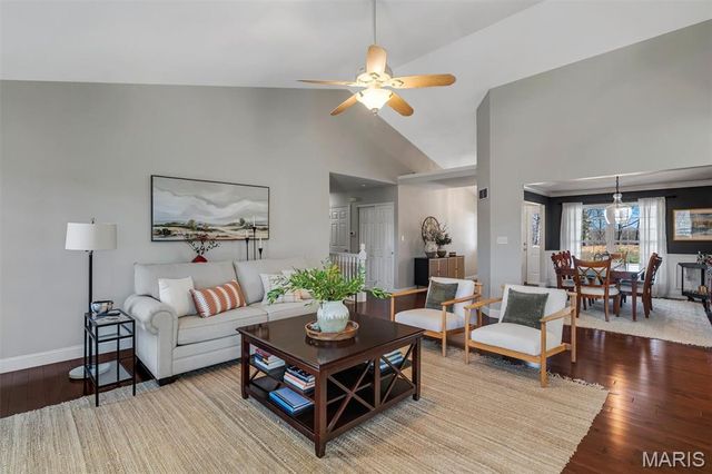 2088 Avalon Ridge Circle, Fenton, MO 63026