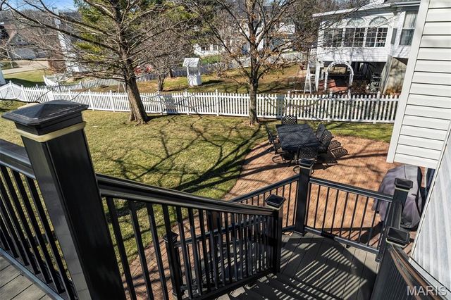 2088 Avalon Ridge Circle, Fenton, MO 63026