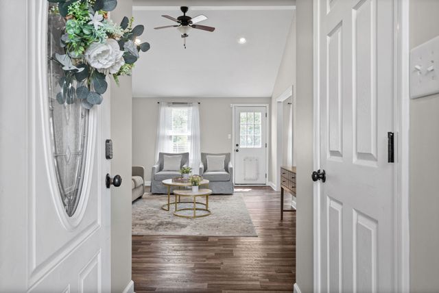 2701 E Copeland Court, Clarksville, TN 37042