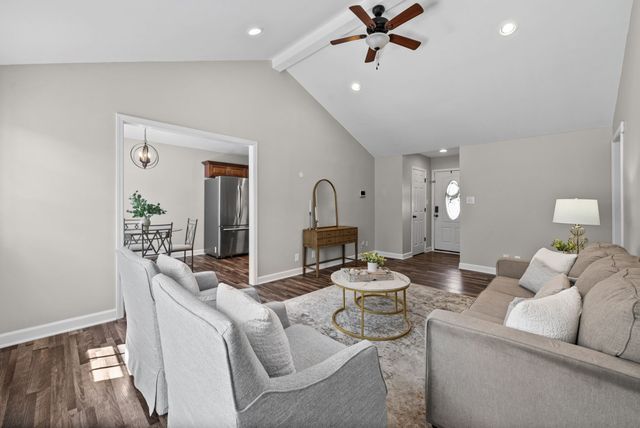 2701 E Copeland Court, Clarksville, TN 37042