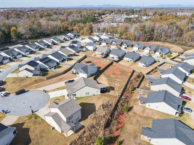 849 Highland View Road, Boiling Springs, SC 29316