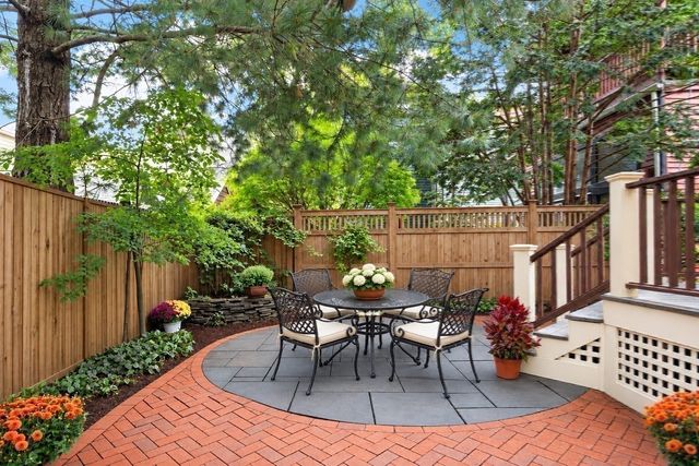 12 Salem St, Cambridge, MA 02139