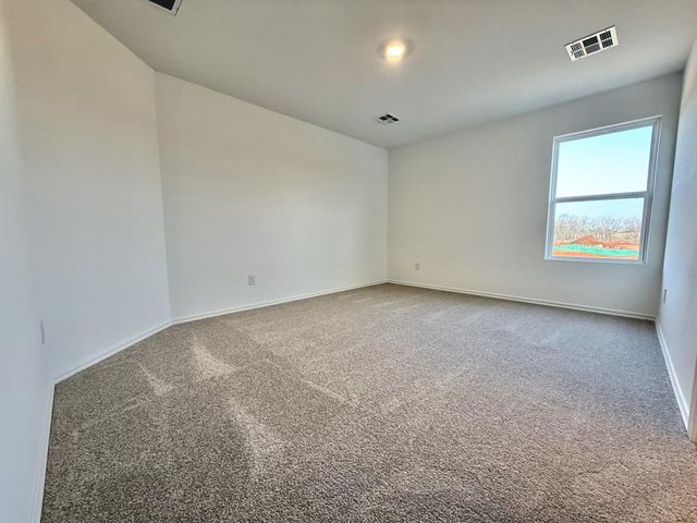 601 Hillsboro Drive, Noble, OK 73068