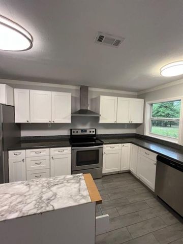 9451 NE 111TH STREET, Archer, FL 32618