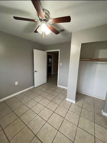 9451 NE 111TH STREET, Archer, FL 32618