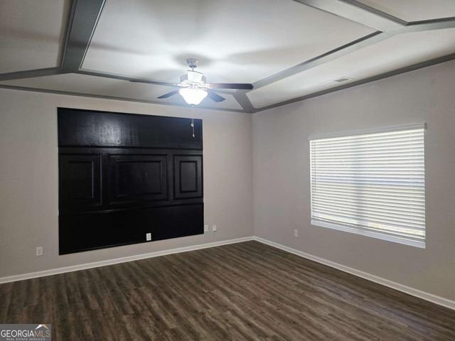 213 N Fortune Way, Dallas, GA 30157