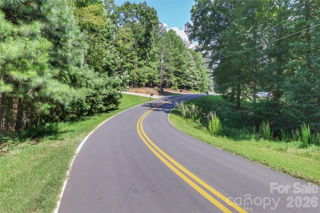 496 Kenway Loop, Mooresville, NC 28117