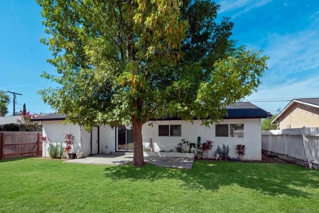 744 Begonia St, Escondido, CA 92027