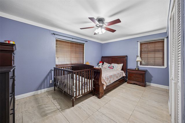 4138 Victoria Street, Irving, TX 75062