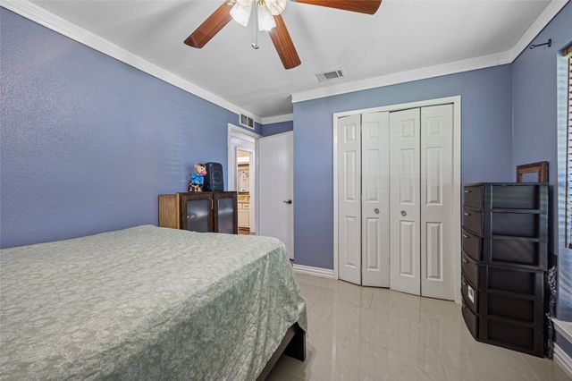 4138 Victoria Street, Irving, TX 75062