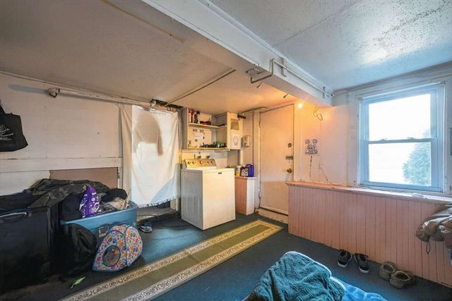 98 Linwood St., Lynn, MA 01905